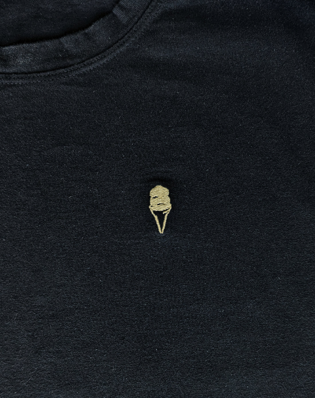 Basic T-Shirt Cono Negra